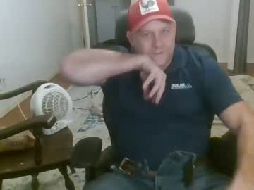 latina cam man poundyouout69 image #3974072