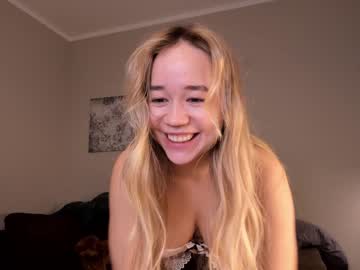 latina cam girl kristyspiritedaway image #4012587