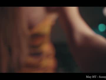 latina cam girl _mariarty_ image #1114648