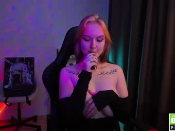 latina cam girl lovely_kisses image #1416259