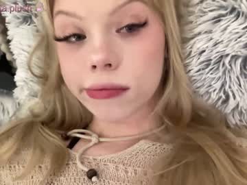 latina cam girl sonyaplush image #4544059