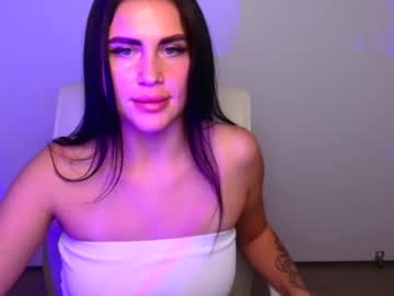 olivia_blade latina cam