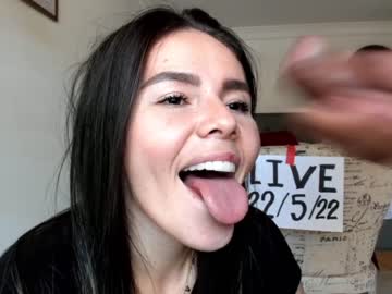 latina cam girl xhxoxtxsxex image #1213488