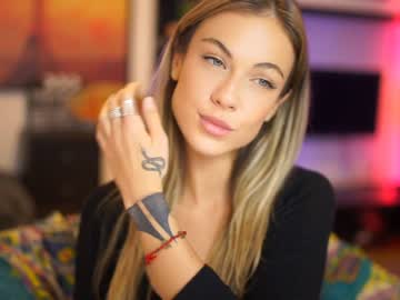 latina cam girl melodymate image #50378