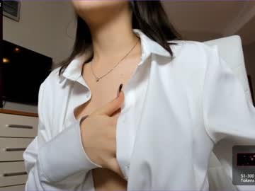 latina cam girl myon_yun image #822919