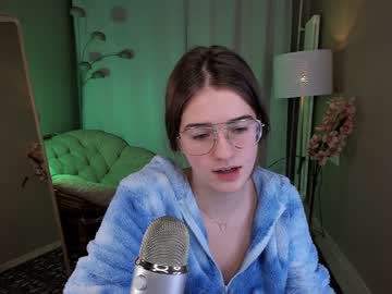 latina cam girl zlata_luna image #357085