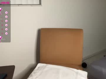 latina cam girl lindakarl image #3149573
