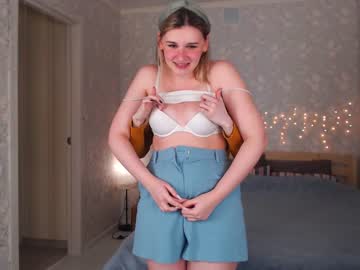 latina cam girl tendermoon__ image #4084296