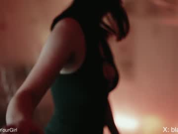 latina cam girl _blackbee_ image #3697792