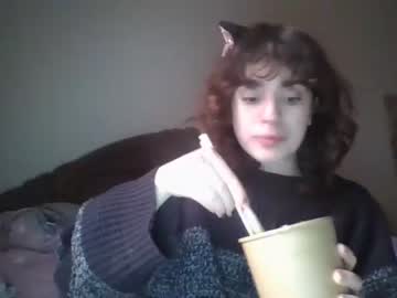 latina cam girl kitsunebby image #2725237