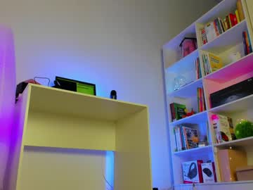 latina cam girl holy_crap__ image #2955412