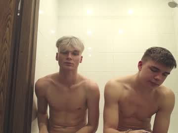 latina cam man mickeymomouse image #918367