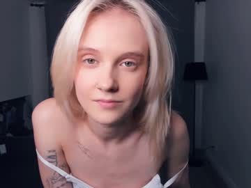 latina cam girl lili_summer image #3744109
