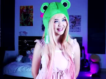 latina cam girl madnessalise image #3931405
