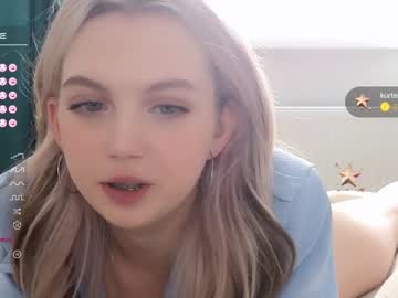 latina cam girl small_blondee image #3537385