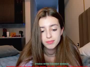 latina cam girl coy_amina image #647626