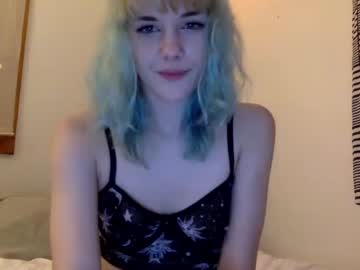 latina cam girl fairiefuzz image #3139526