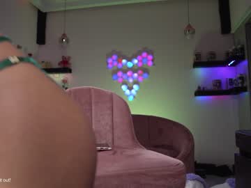 latina cam girl amnie_ image #2704081