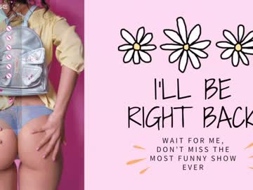 latina cam girl little_effy18 image #4521374