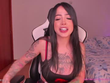 latina cam girl dinaoneg image #1326430