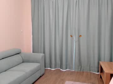 latina cam girl elaanna image #3035530