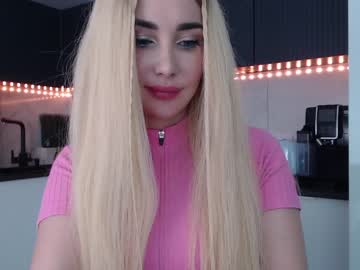 latina cam girl sweety_rinushka_ image #1863727