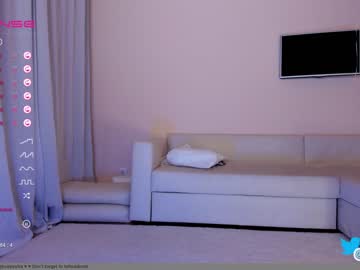 latina cam girl hollyextra image #2460710