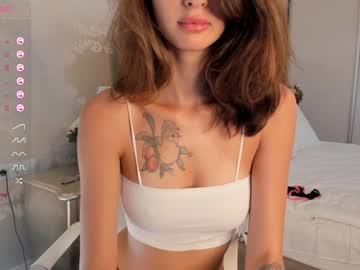 latina cam girl oliangeel image #3494232