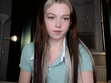 latina cam girl small_blondee image #3760252