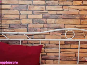 latina cam girl eugenetomas image #844648