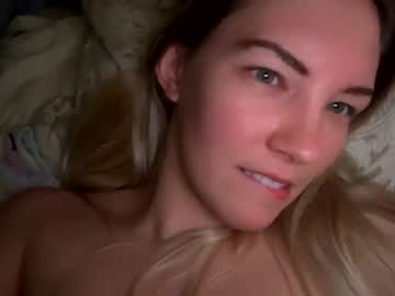 latina cam girl mariah95 image #1413011