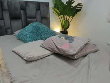 latina cam girl abigail_w image #1256527