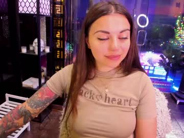 latina cam girl alma_pearl image #3140551
