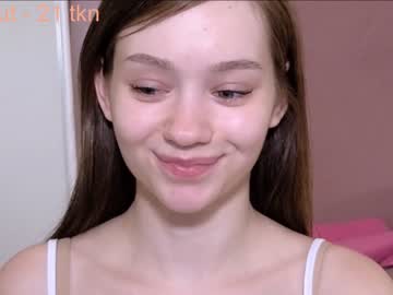 latina cam girl bless_sheila image #3090107
