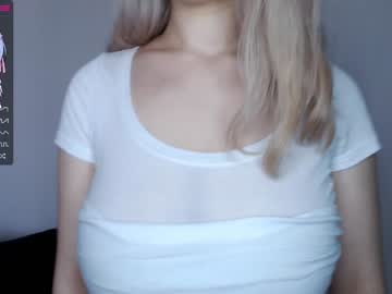 latina cam girl annamooree image #2807052