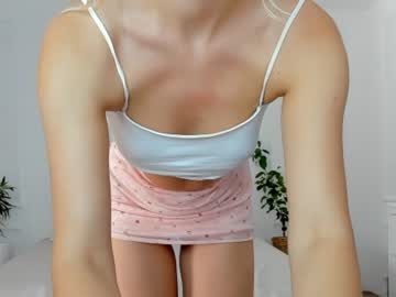 latina cam girl rennatha21 image #1677452