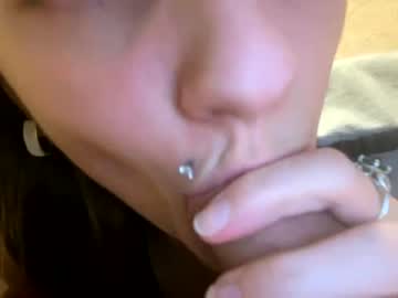 latina cam couple viktoria9898 image #2163334