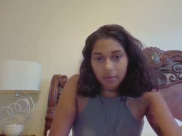 latina cam girl juni_moz image #1224151