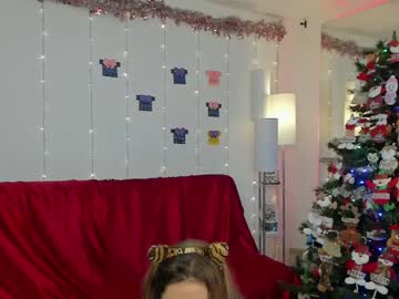 latina cam girl cutenataly image #2234397