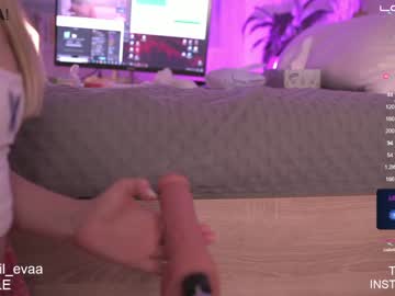 latina cam girl lil_eva image #1539194