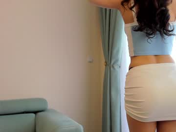latina cam girl elaanna image #4598457