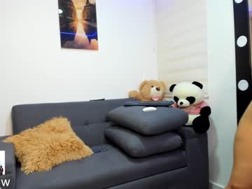 latina cam girl abigail_w image #2012478
