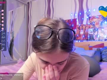 latina cam girl danikanappi image #898266