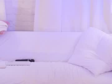 latina cam girl eva_fashionista image #3173532