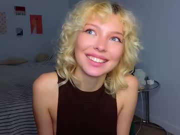 latina cam girl hunter_eyess image #4718351
