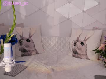 latina cam girl taanni_bc image #3263556