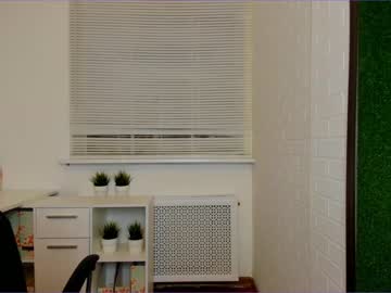 latina cam girl amelia__williams image #294396