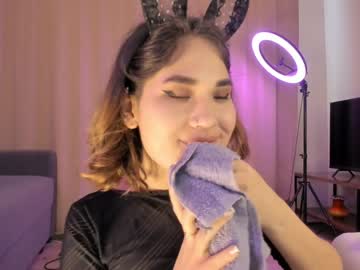 latina cam girl tiya_tinn image #4015948