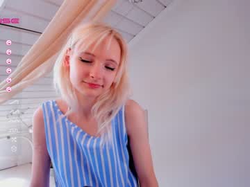 latina cam girl bettybarnett image #3050290
