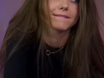 latina cam girl lettymoa image #2694374